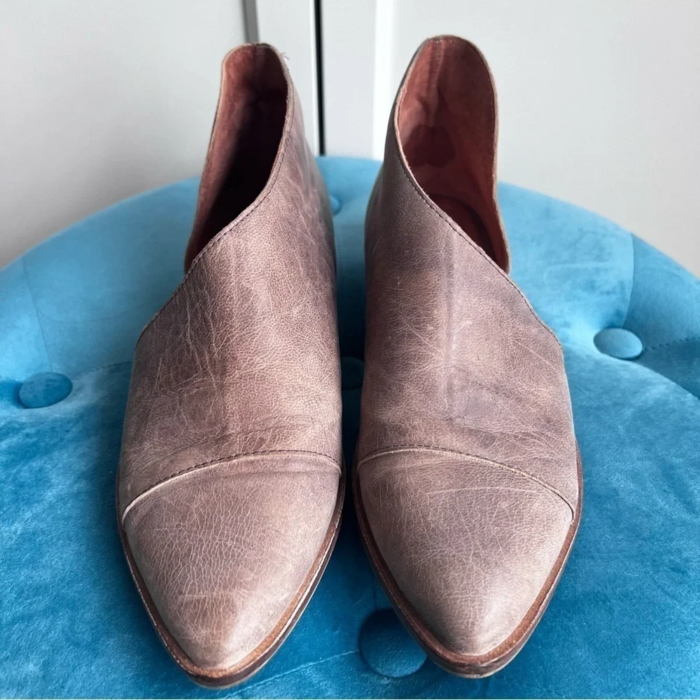 Free People Royale Flat Taupe Brown Leather Slip On Made Spain Sz 37 US 7